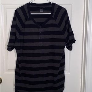 American Eagle collar t-shirt